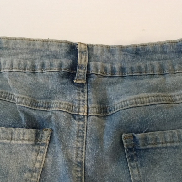 Jean Shorts Sz L . Light blue - Picture 7 of 13